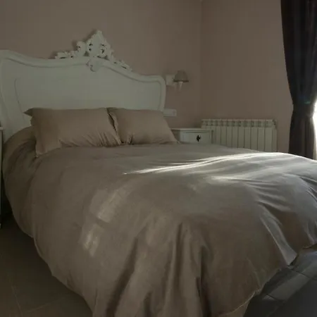 Palacio De Ivan Tarin Hotel Monteagudo del Castillo