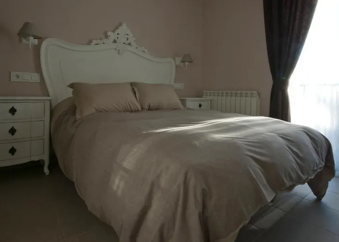 Palacio De Ivan Tarin Hotel Monteagudo del Castillo