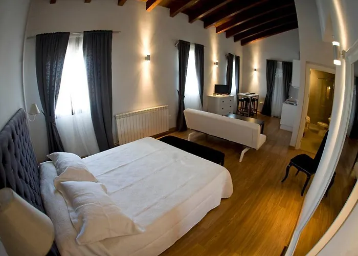 Hotel Palacio De Ivan Tarin